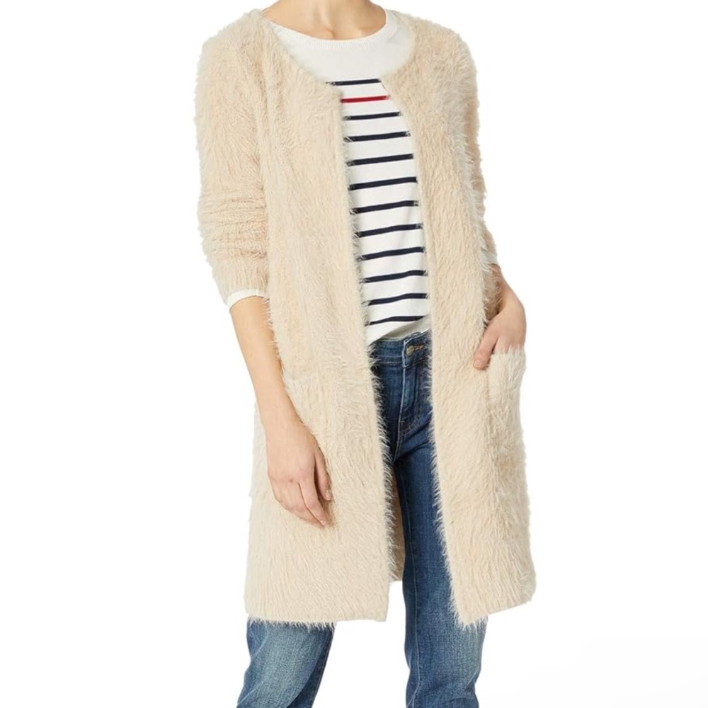 Like New  Cream Sanctuary Faux Fur Sweater Coat